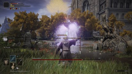 Zwar gibt es in Elden Ring einige Bossgegner, die sich im Spielverlauf wiederholen. Dennoch bekämpft ihr hier eine Vielzahl an fantasievollen und obendrein enorm herausfordernden Feinden.