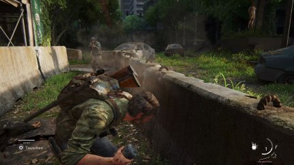 Im offenen Kampf versuchen Ki-Gegner uns immer wieder in die Flanke zu fallen.