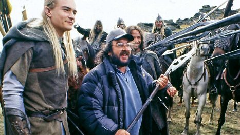 Herr der Ringe-Legende kehrt tatsächlich zurück: Ian McKellen beschreibt sympathisch wie Gandalf im neuen Kinofilm aussieht