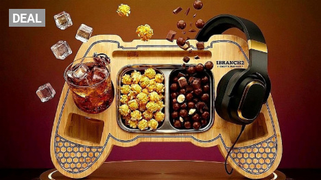 Für Chips, Getränke und Handy/Switch: Couchbar im Controller-Design - Geschenktipp für Gamer