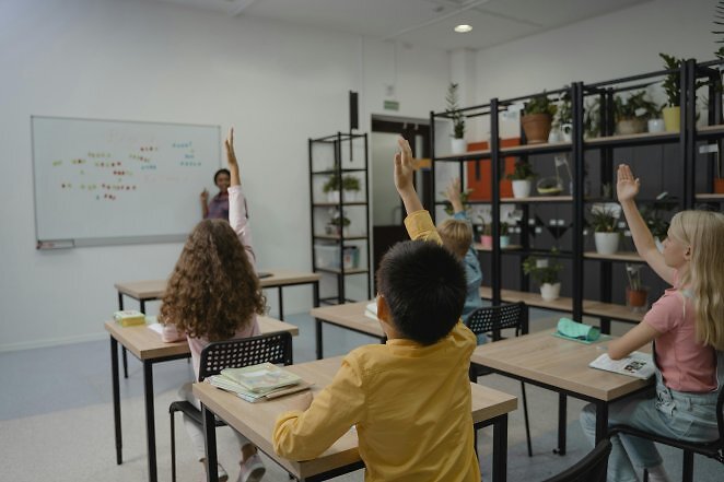 Lehrer sollten ihre Klassen gut kennenlernen, bevor sie spielerische Inhalte in ihren Unterricht einbringen.