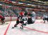 Beim Eishockey geht&acute;s hart zur Sache.