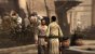 Beim Belauschen setzt sich Altaïr auf eine nahe Bank und markiert die zu belauschenden Männer. Die Nebengeräusche treten in den Hintergrund und die übrige Welt wirkt unscharf. Deutliches Atmosphäreplus.