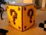 Sitzwürfel im ?-Block-Stil aus Super Mario Bros. ...