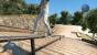 Skate 3 im Test für PS3 und Xbox 360 - Bei einem Darkslide rutscht ihr mit der Oberseite des Boards über ein Hindernis.