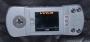 Ursprünglich wurde der Atari Handheld Lynx unter dem Codenamen Handy von der Spielefirma Epyx entwickelt. Atari kaufte das Gerät und entwickelte es zu Ende. Zeitgleich mit dem Gameboy im Sommer 1989 vorgestellt, konnte Lynx sich nicht gegen Nintendos Handheld durchsetzen. Das dürfte auch daran gelegen haben, dass Atari bis zum Weihnachtsgeschäft 89 nur wenige Geräte an die Händler auslieferte.