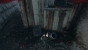Hinter dem Container mit dem Generator im Kapitel Wolga versteckt sich der Benzinkanister mit einem Rest Benzin.