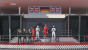 Ein seltener Anblick in den letzten Jahren: Ferrari vor den Silberpfeilen.