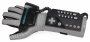 Mit dem Power Glove versprachen Nintendo und Mattel 1989 das Eintauchen in die virtuelle Realität. Doch das Endergebnis war ernüchternd, denn der Plastikhandschuh funktionierte nur bei zwei speziell dafür entwickelten Spielen: Super Glove Ball und Bad Street Brawler.