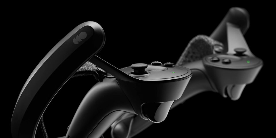 Die Valve Index Knuckles Controller gelten als die derzeit fortschrittlichsten VR-Controller für den Consumer-Markt. Das Spannende bei diesem Eingabegerät: Bewegungen aller Finger werden sehr glaubhaft ins Spiel übertragen und auch dargestellt. <br> <br> &nbsp;