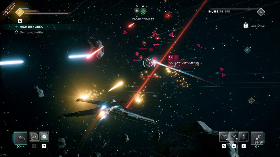 Die Dogfights spielen sich wunderbar flüssig und unkompliziert.