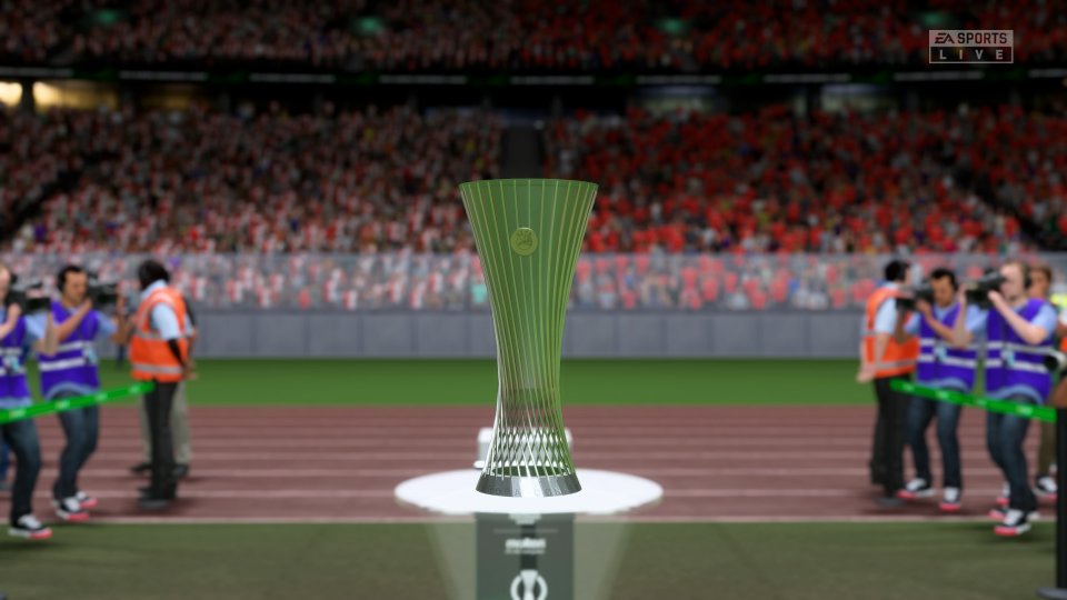 In FIFA 22 könnt ihr nun auch in der UEFA Confrence League um den Cup spielen.