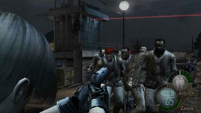Während wir in den ersten Resident Evil-Teilen mit extrem knapper Munition durch dunkle Gänge hasten und Rätsel lösen, ballern wir uns spätestens ab Resident Evil 4 die meiste Zeit durch Horden verschiedenster zombieähnlicher Wesen. Der Schritt von Horror über Terror bis hin zu Action war schleichend. Wobei Resident Evil 4 ein sehr gutes Spiel war und dem angestaubten Survival Horror-Genre neue Energie verlieh.